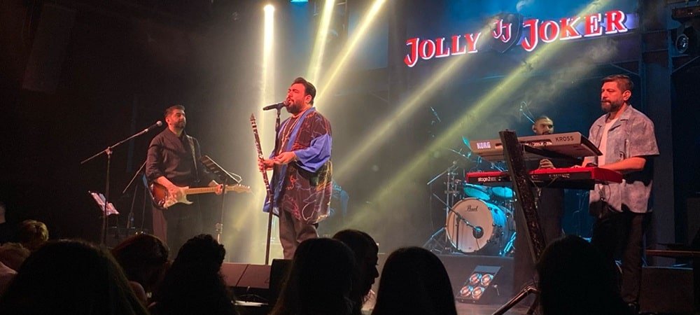 Sakiler'den Muhteşem Konser Ustalara Saygı Duruşu 