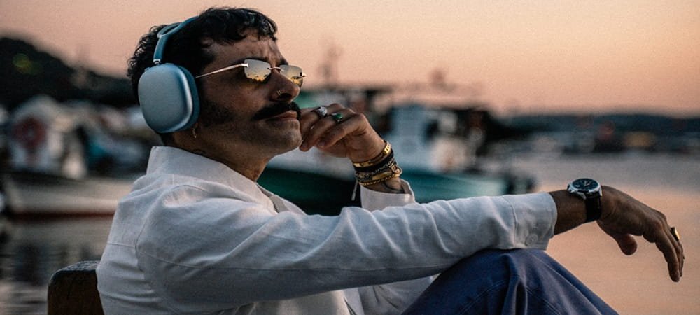 GÖKHAN TÜRKMEN’DEN MÜZİKAL HAFIZASINA SAYGI DURUŞU: “DENK”