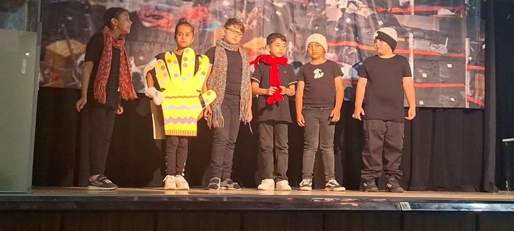 ÇIFIT VE KAYIP EŞYA CUMHURİYETİ LÜLEBURGAZ’DA SAHNE ALIYOR!